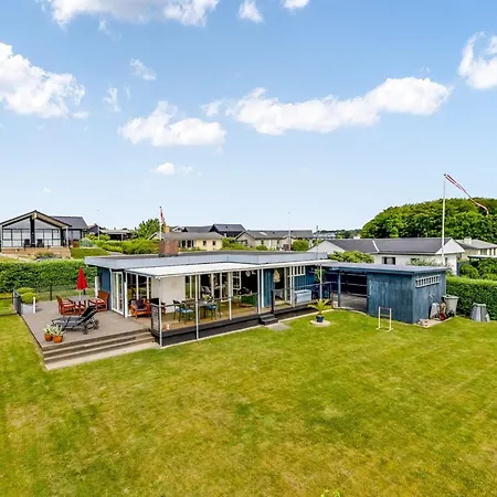 Nielsine - 250m From The Sea By Interhome Ferienhaus